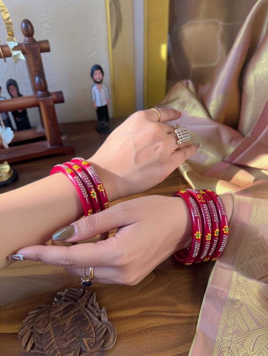 Traditional Deep Red Lac Bangles