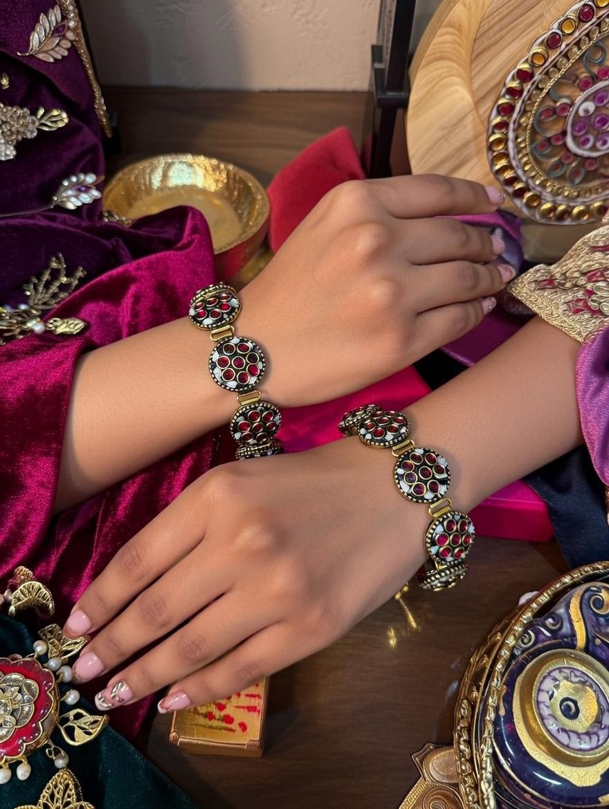 "Bold red lac bracelet statement jewelry handcrafted fusion Indian accessory"